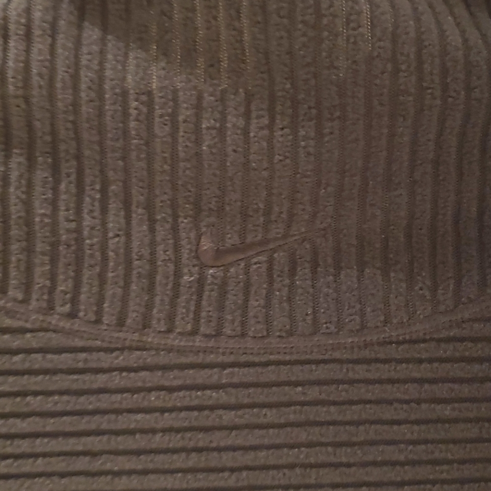 Nike Pro Hyperwarm Long Sleeve Turtleneck Top NWT - Picture 9 of 11